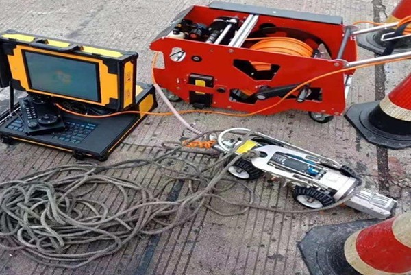 宁蒗CCTV管道检测机器人