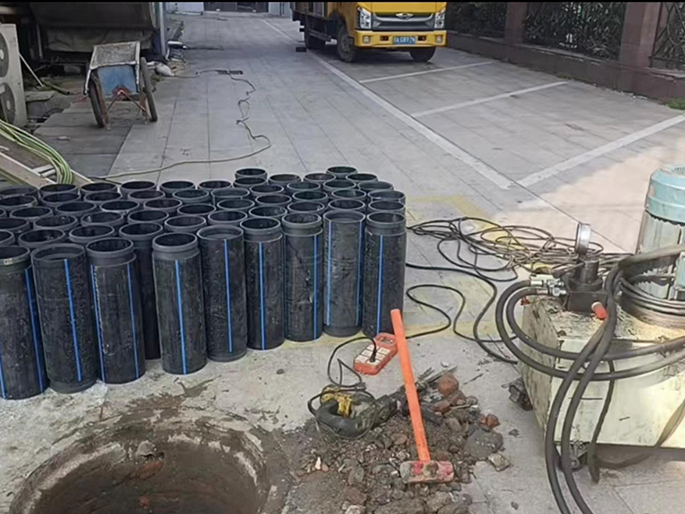 宁蒗PE置换管厂家 DN315置换管 非开挖管短管置换